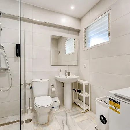 Graceful Brand New In Altamira *