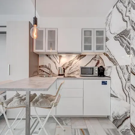 아파트 Graceful Brand New In Altamira *