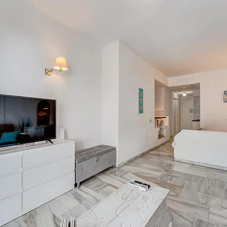 Graceful Brand New In Altamira Apartamento *